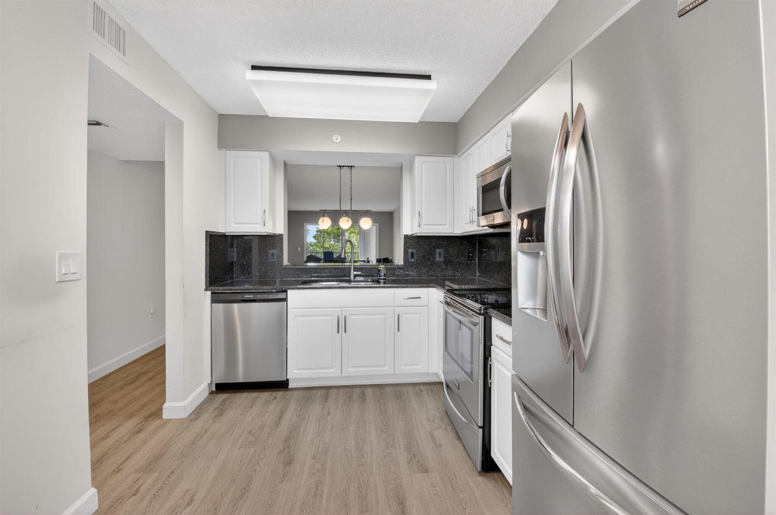 6080 Huntwick Terrace # 405, Delray Beach FL 33484 photo 2