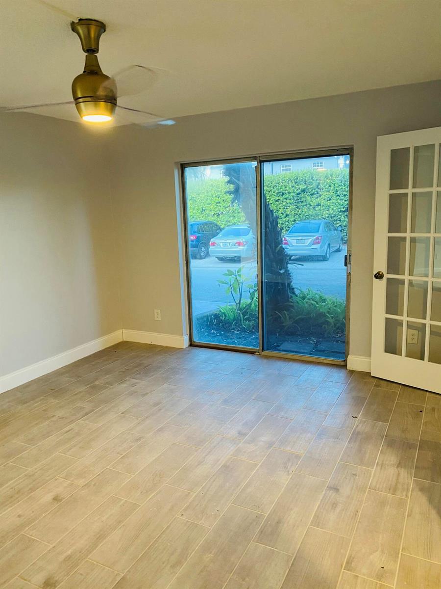 5268 NE 6th Avenue # A28, Oakland Park FL 33334 photo 5
