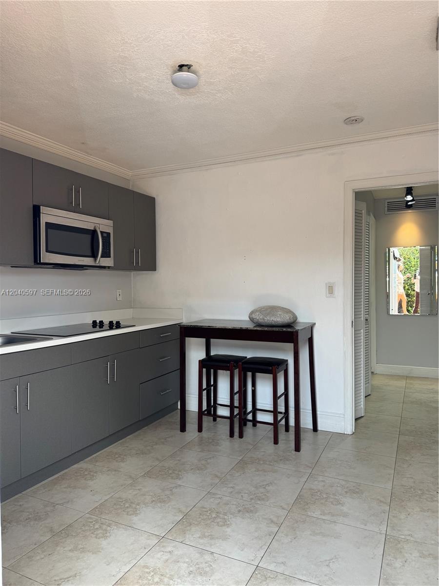11340 SW 41st Ter, Miami FL 33165 photo 5
