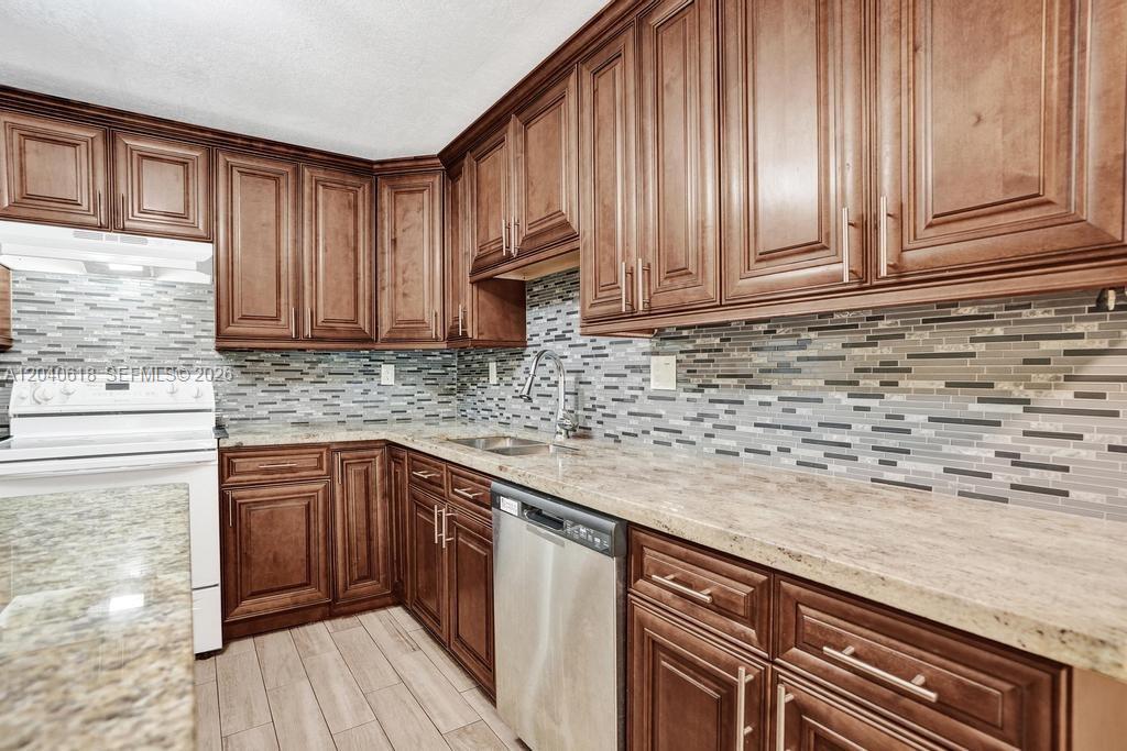 4114 NW 88th Ave # 102, Coral Springs FL 33065 photo 4