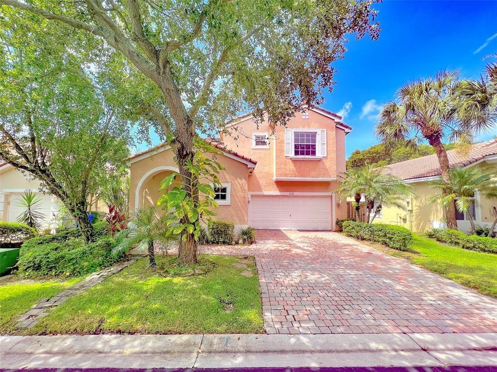 2132 NW 75th Way, Pembroke Pines FL 33024 photo 3