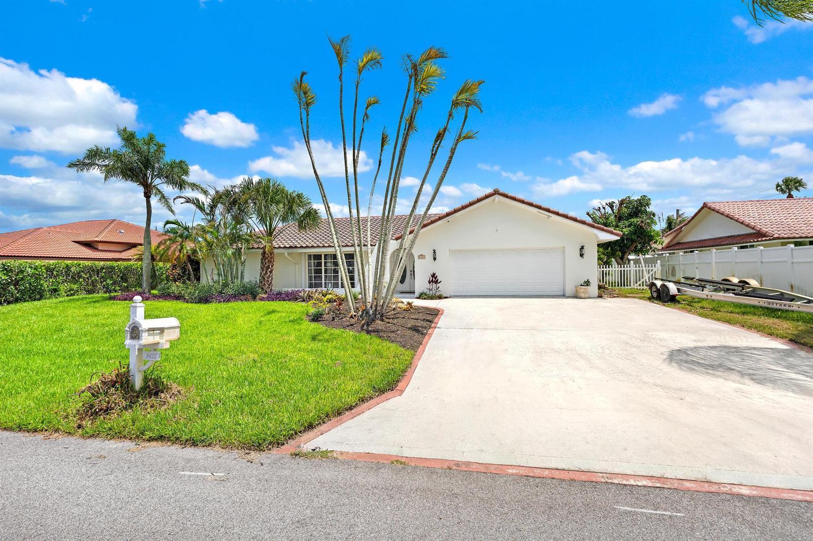 8422 SE Royal Street, Hobe Sound FL 33455 photo 3