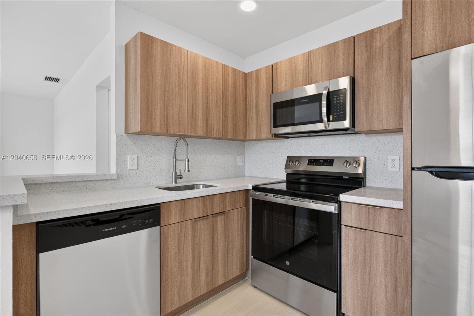 2830 Coral Springs Dr # 2830, Coral Springs FL 33065 photo 4