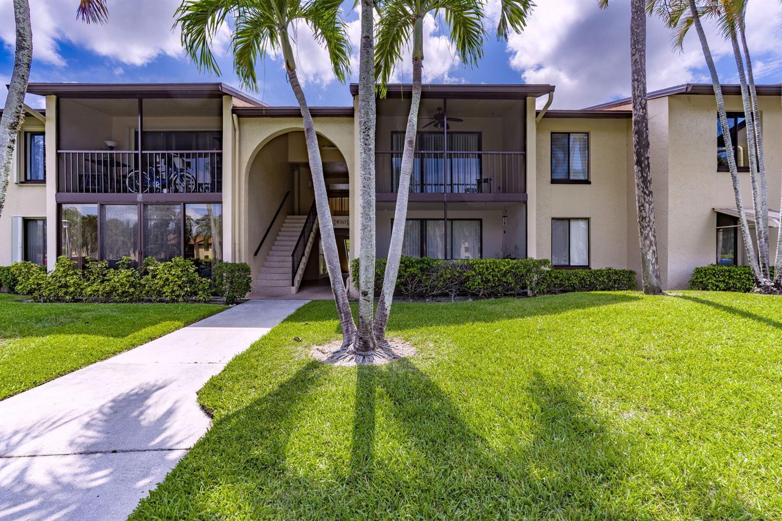 610 Sea Pine Way # B2, FL 33415 photo 2