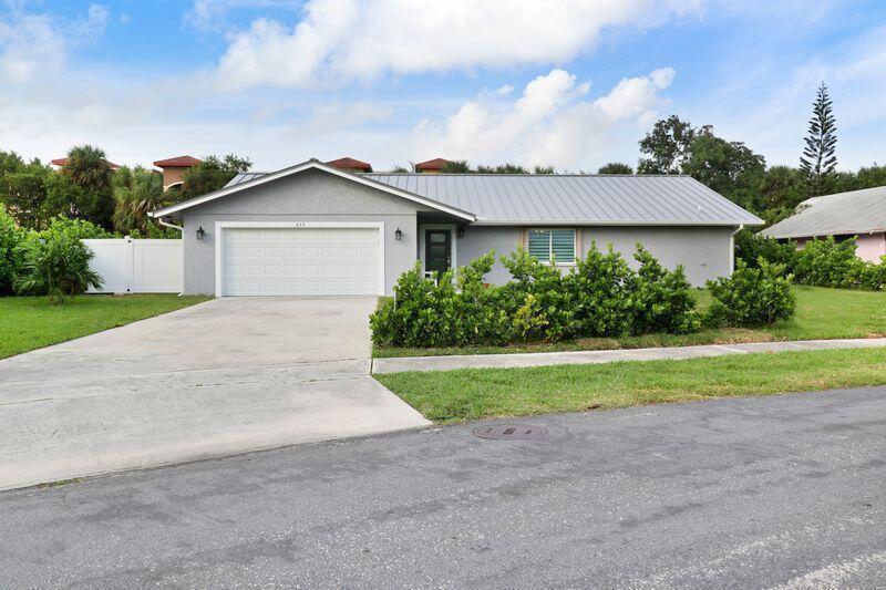 615 NE 15th Place, Boynton Beach FL 33435