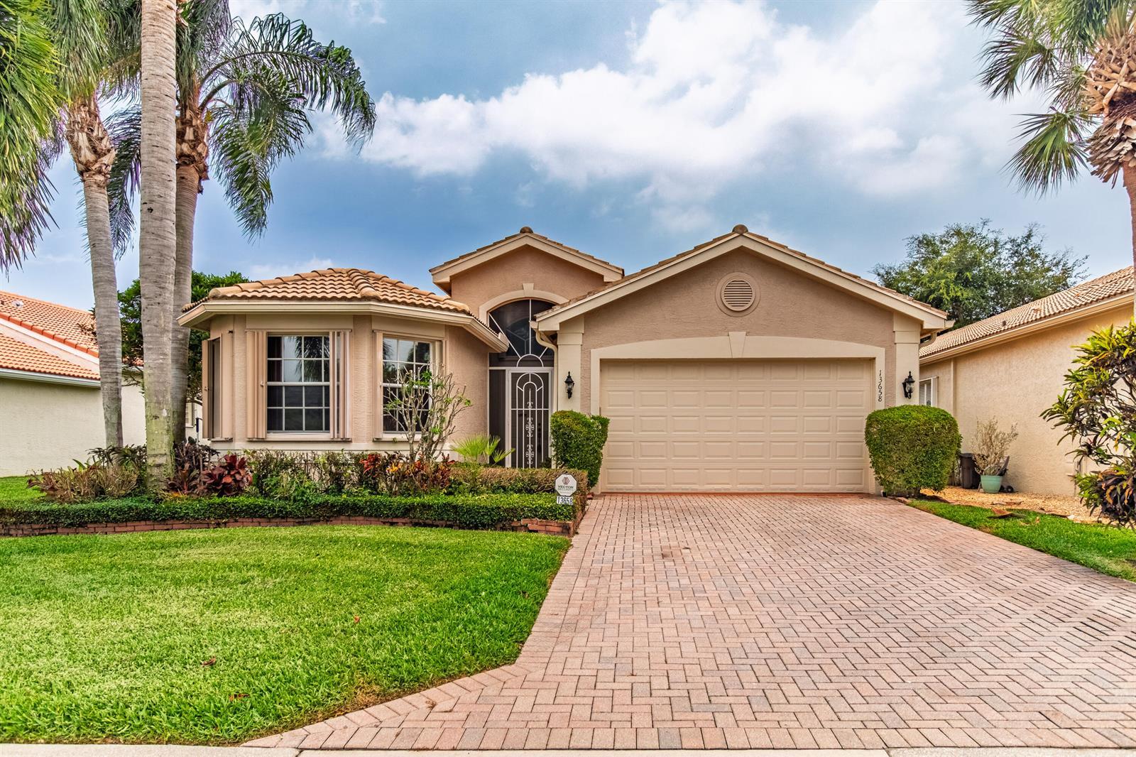 13658 Cambria Bay Lane, Delray Beach FL 33446