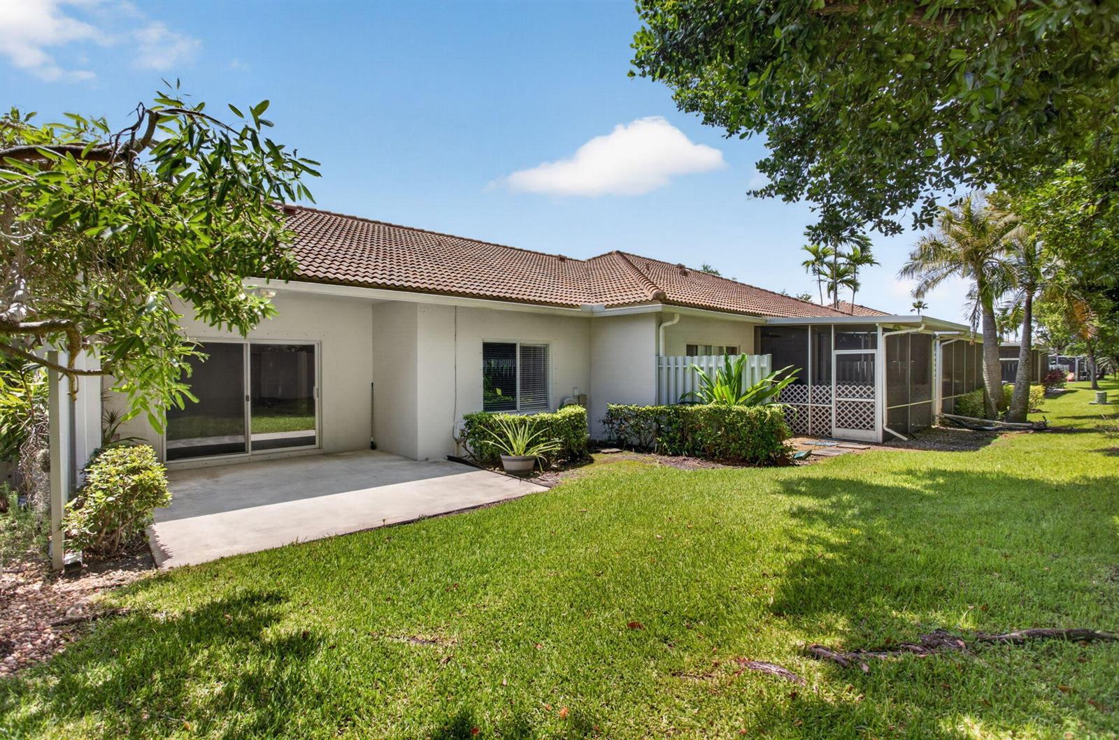 1263 SW 48th Terrace, Deerfield Beach FL 33442 photo 3