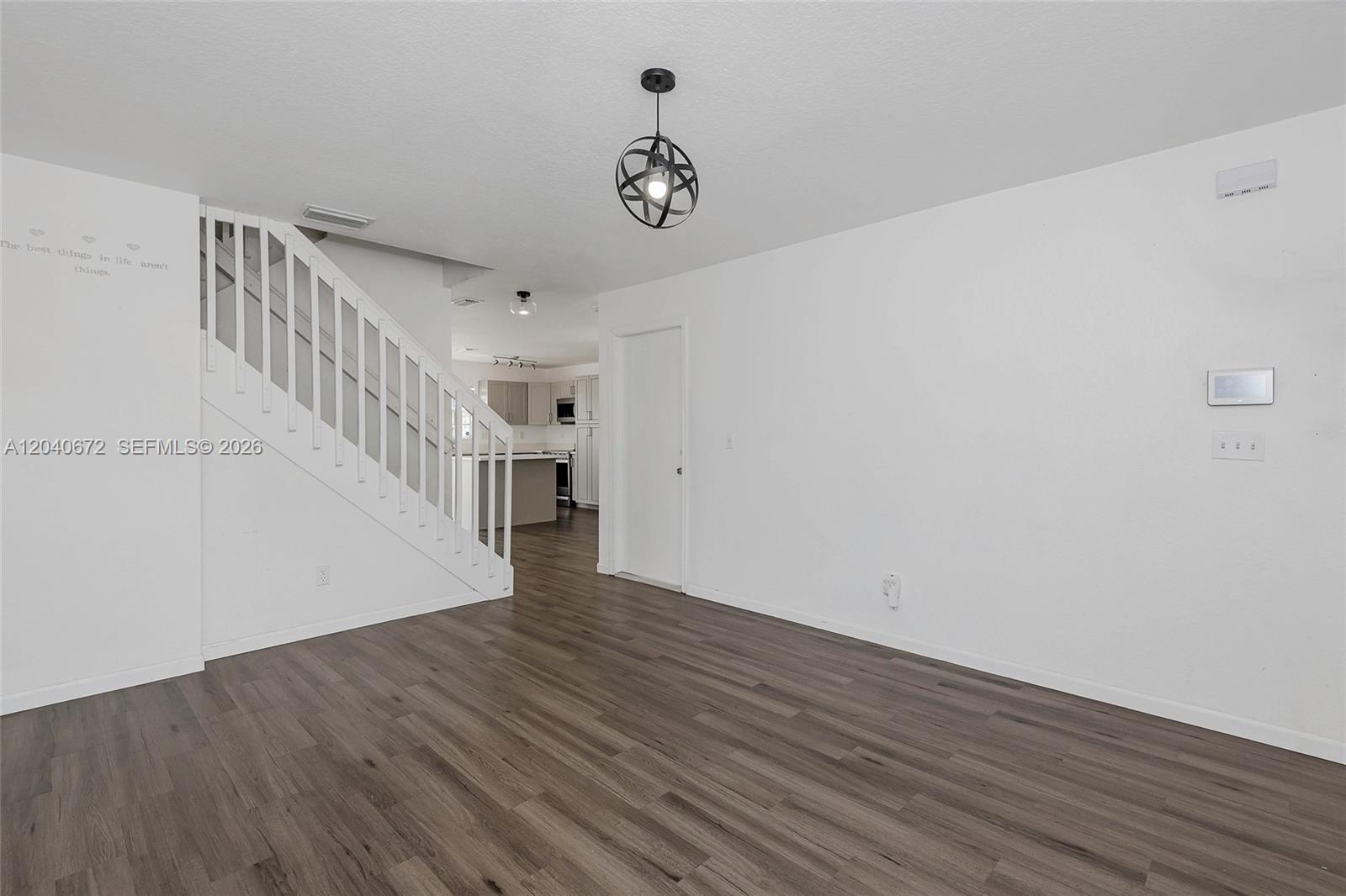 2123 SW 87th Ter, Miramar FL 33025 photo 3