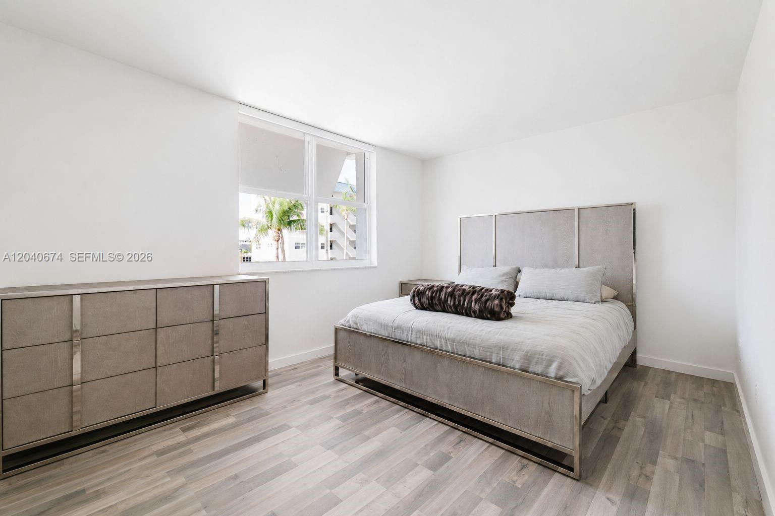 3745 NE 171st St # 27, North Miami Beach FL 33160 photo 2