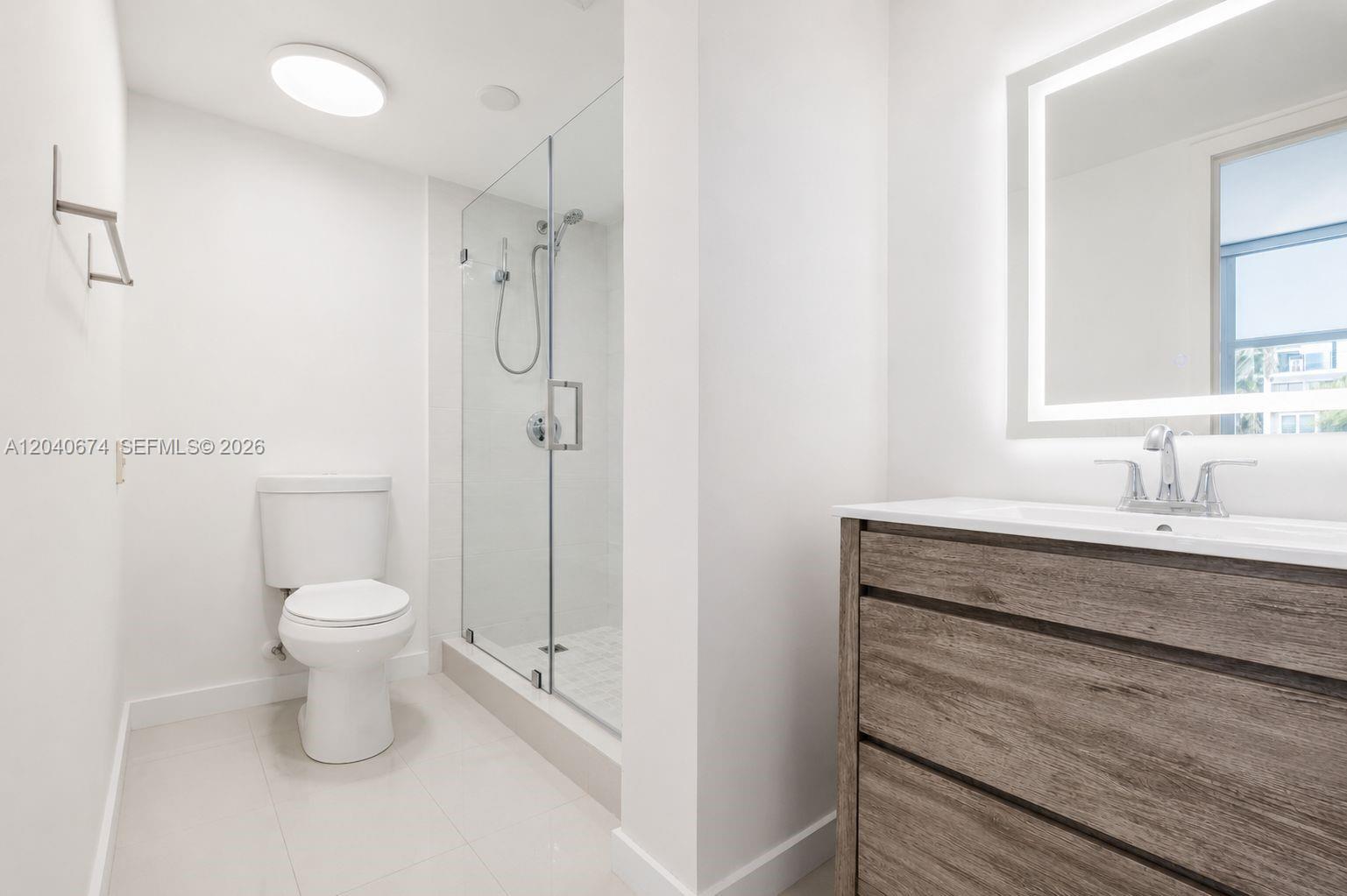 3745 NE 171st St # 27, North Miami Beach FL 33160 photo 3