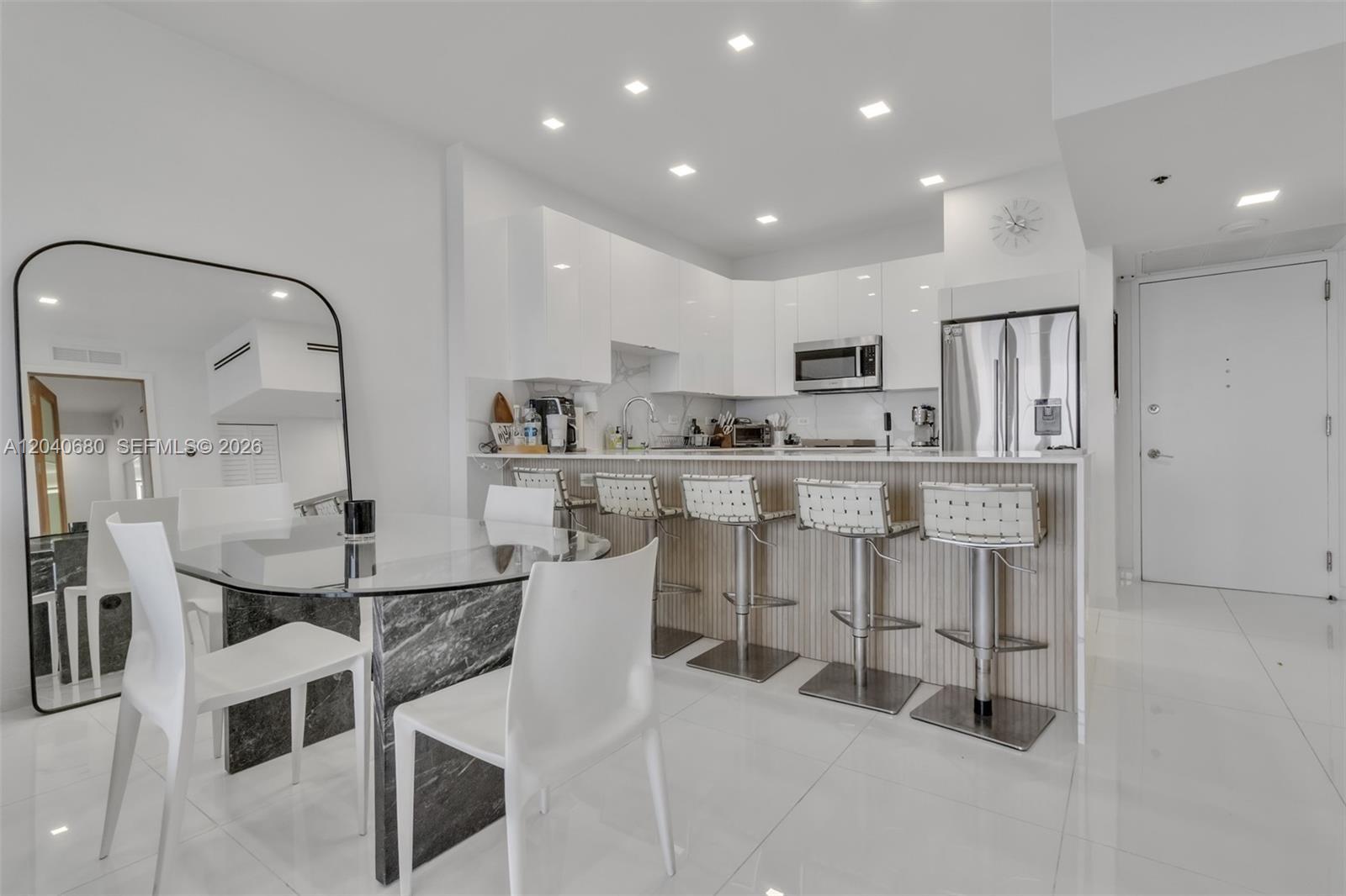 5701 Collins Ave, Miami Beach FL 33140 photo 3