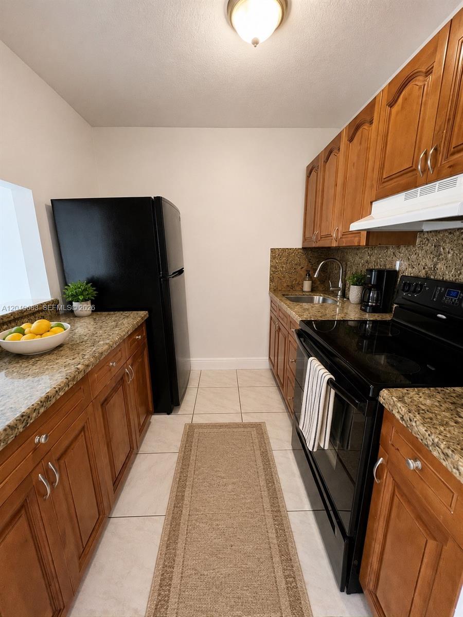 5731 NW 37th St # 305, Virginia Gardens FL 33166 photo 2