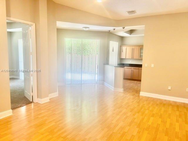 9118 SW 161st Ter, Palmetto Bay FL 33157 photo 4