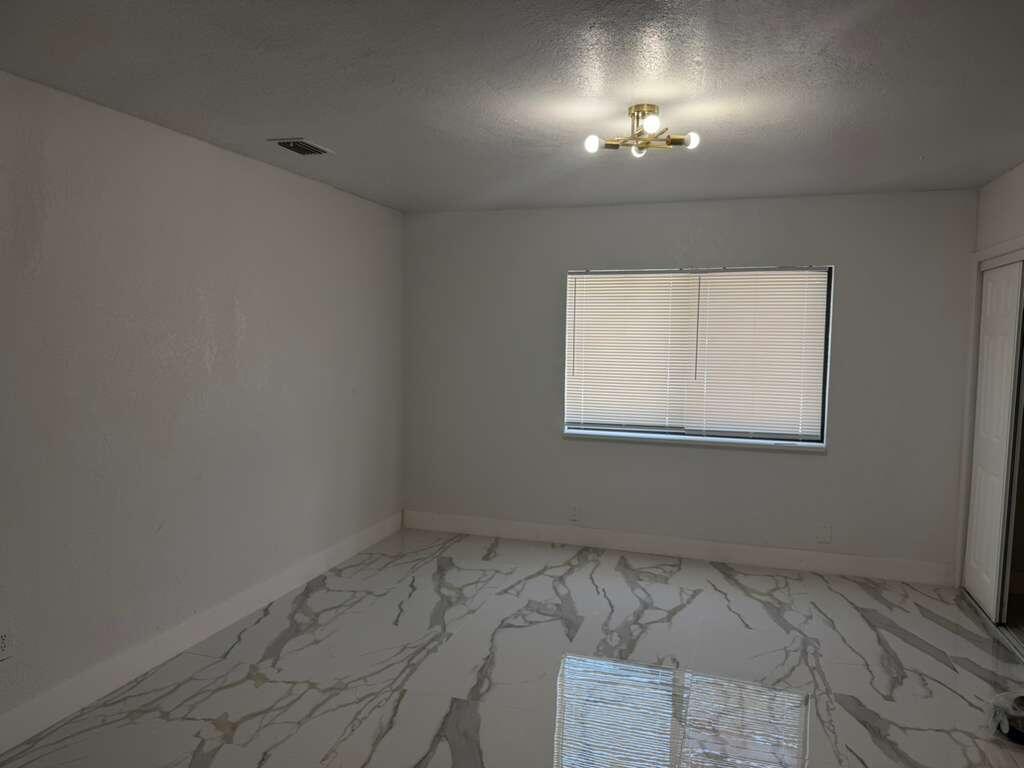 160 SE 15th Avenue Unit B, Pompano Beach FL 33060 photo 4
