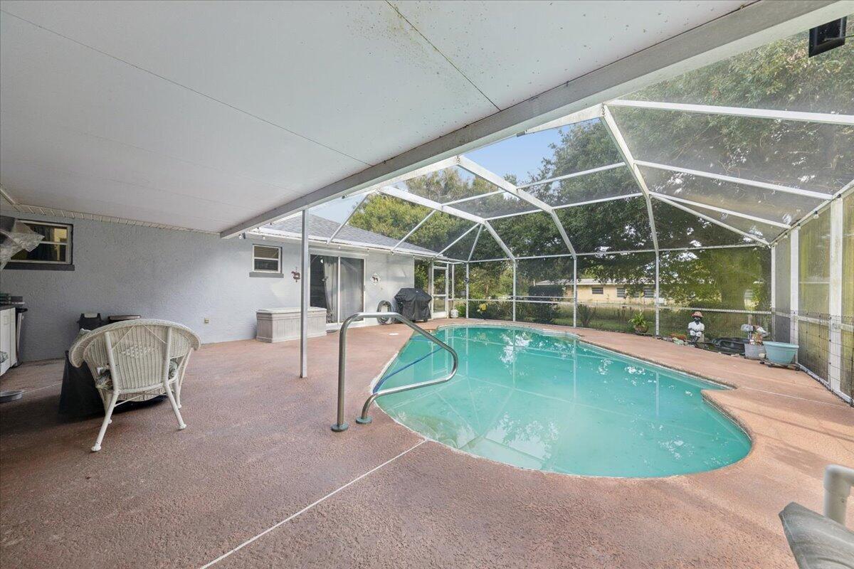 5803 Green Dolphin Street, Fort Pierce FL 34951 photo 2