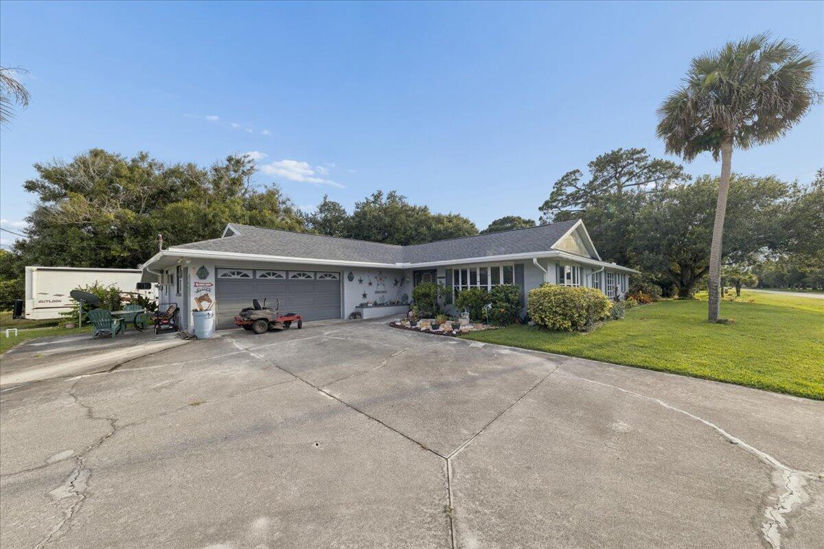 5803 Green Dolphin Street, Fort Pierce FL 34951 photo 3