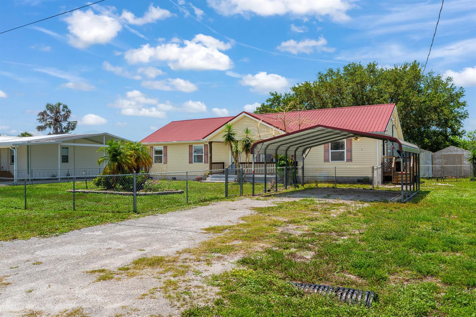 2546 SE 27th Street, Okeechobee FL 34974 photo 3
