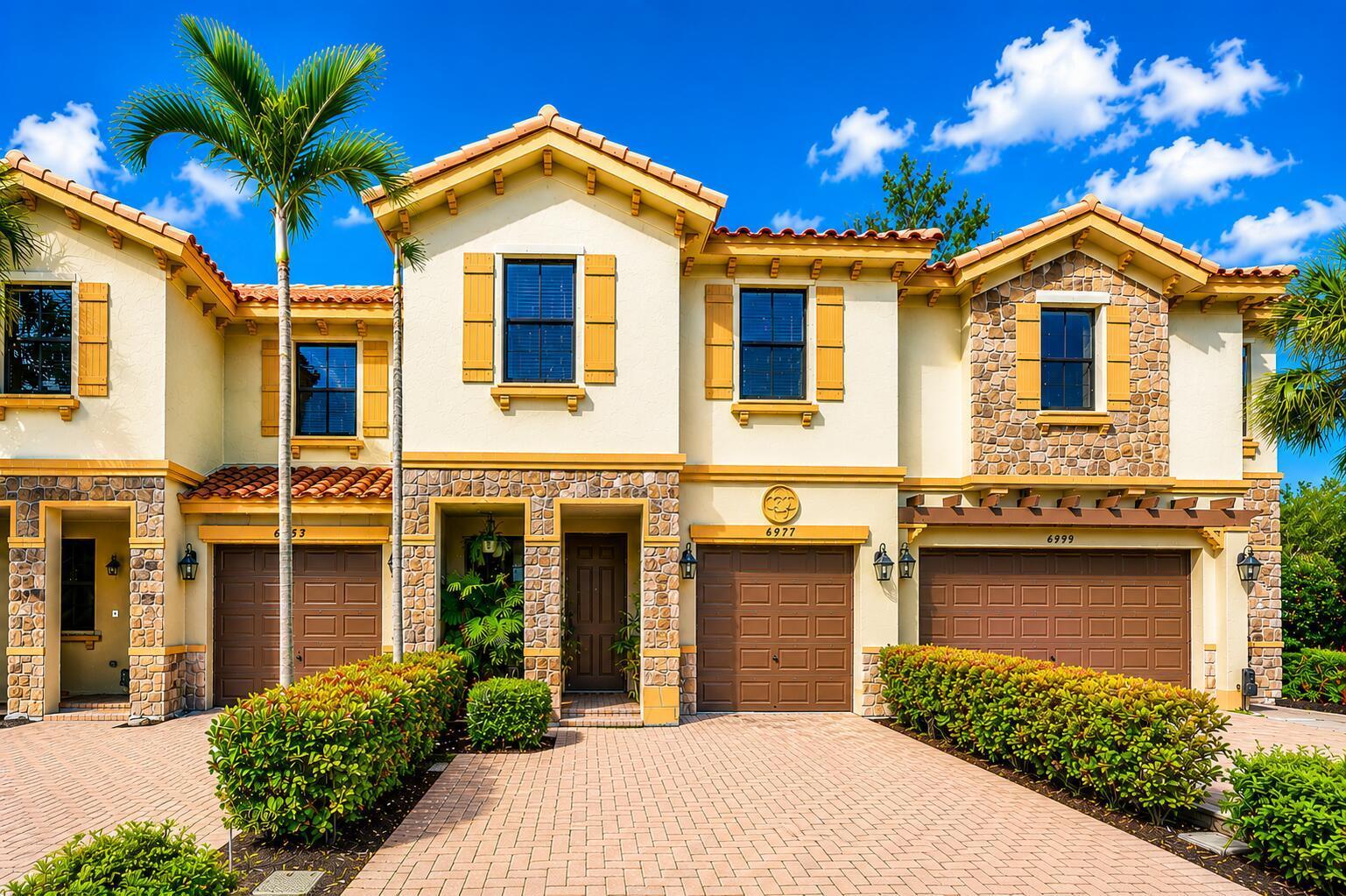 6977 Broadland Way, Coconut Creek FL 33073