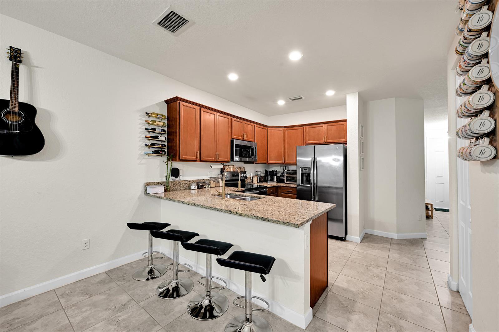 6977 Broadland Way, Coconut Creek FL 33073 photo 4