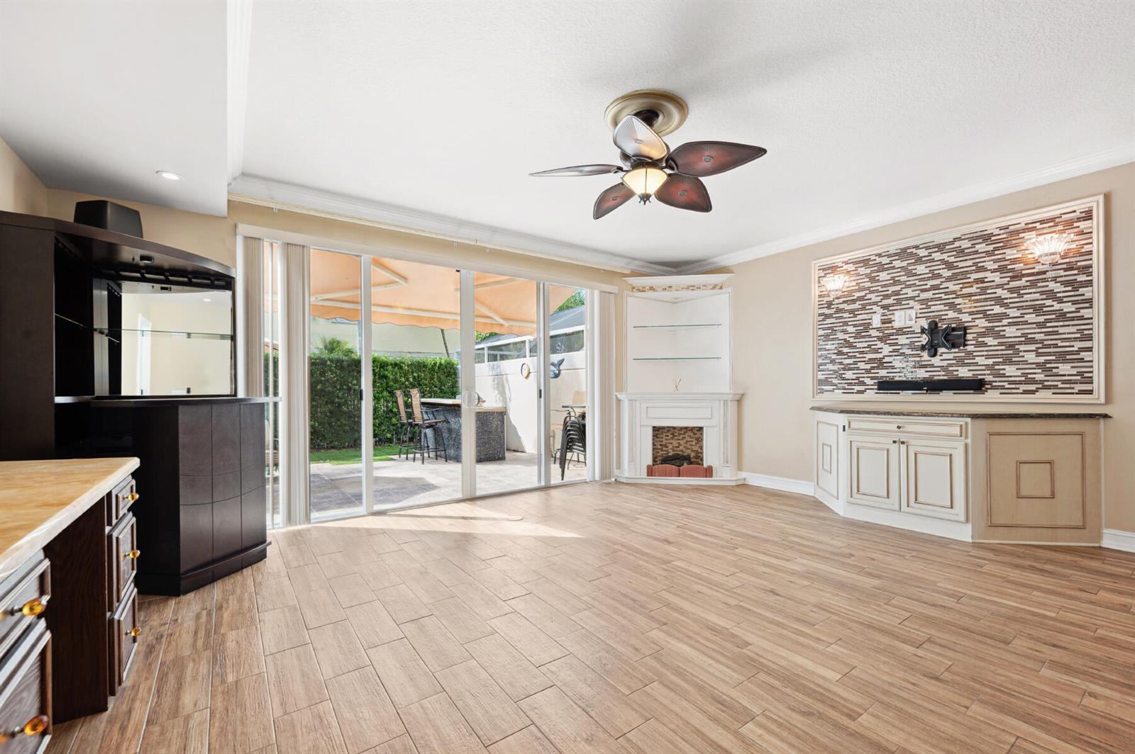 477 Capistrano Drive, Palm Beach Gardens FL 33410 photo 5