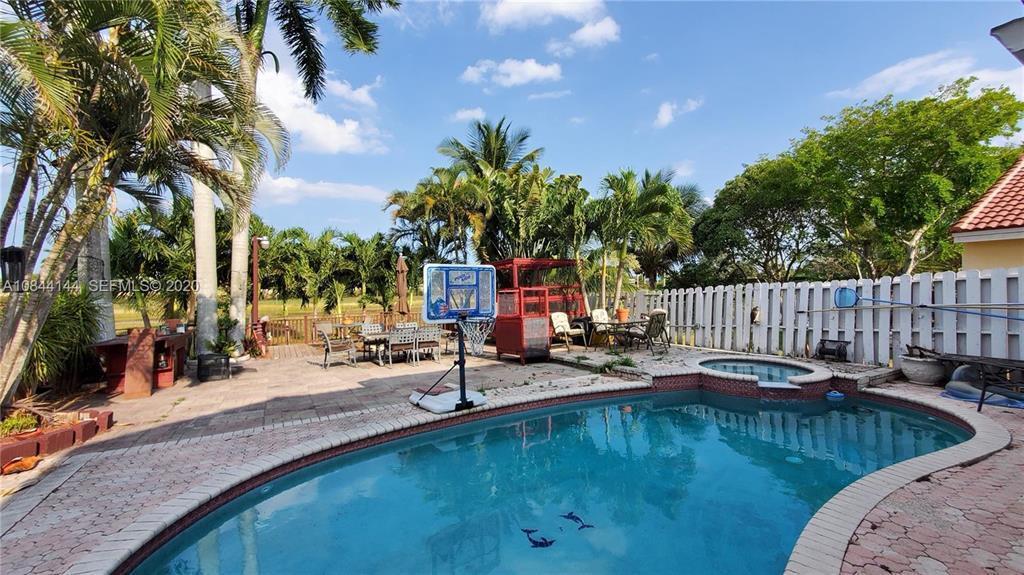 4430 SW 82nd Way, Davie FL 33328 photo 3