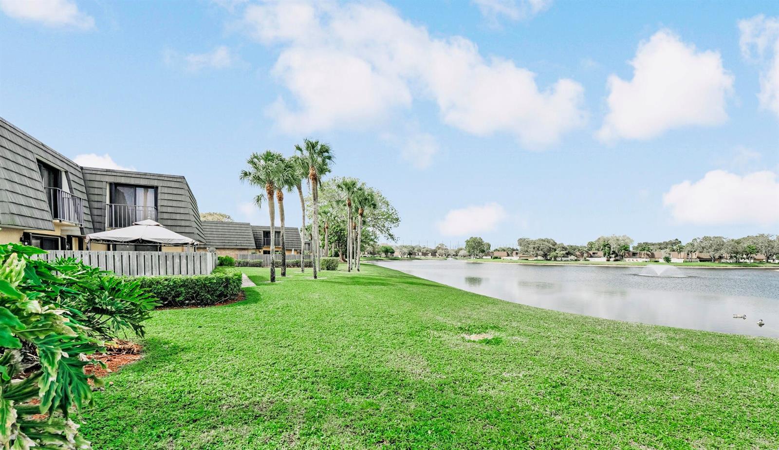 2439 24th Way # 2439, West Palm Beach FL 33407 photo 3