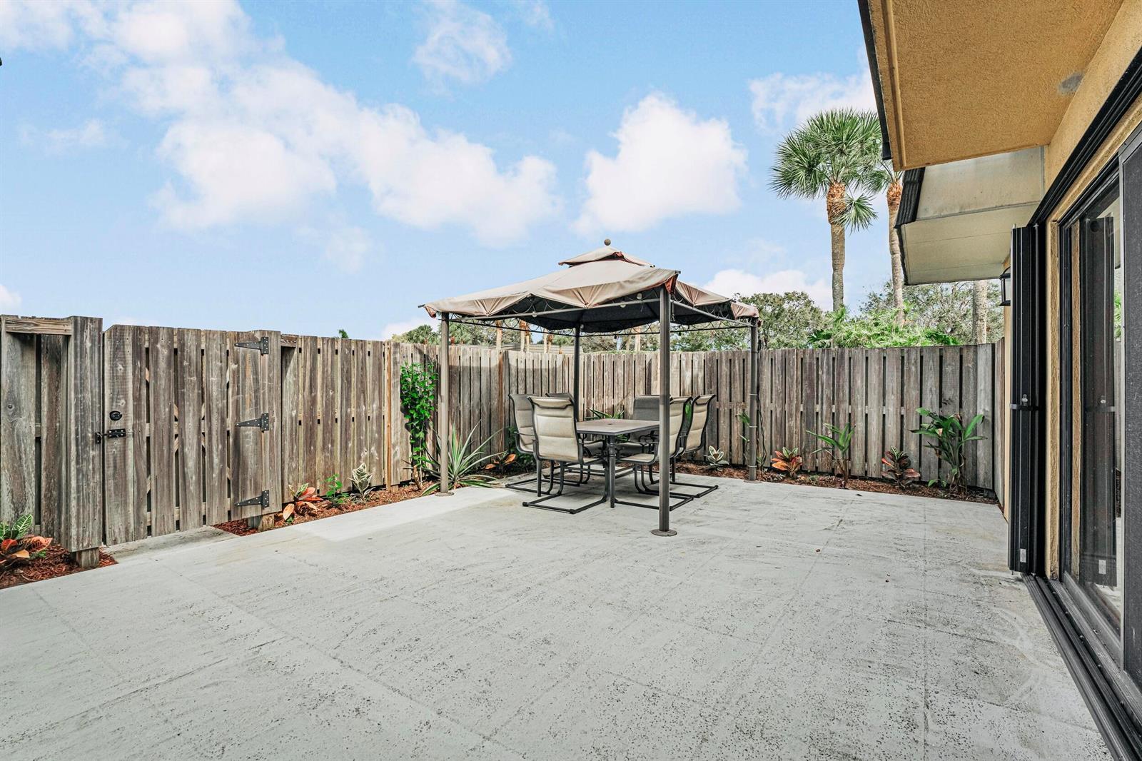 2439 24th Way # 2439, West Palm Beach FL 33407 photo 5