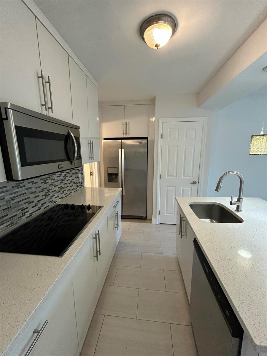 918 NE 15th Avenue # 4, Fort Lauderdale FL 33304 photo 5