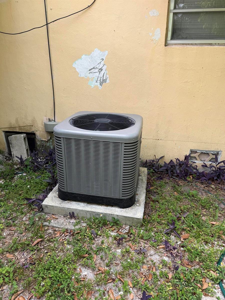 770 NW 148th Terrace, Miami FL 33168 photo 5