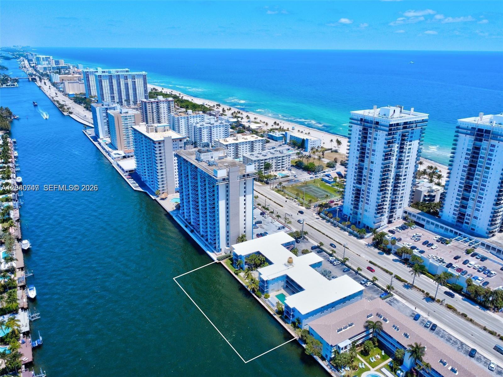 Hollywood, FL 33019