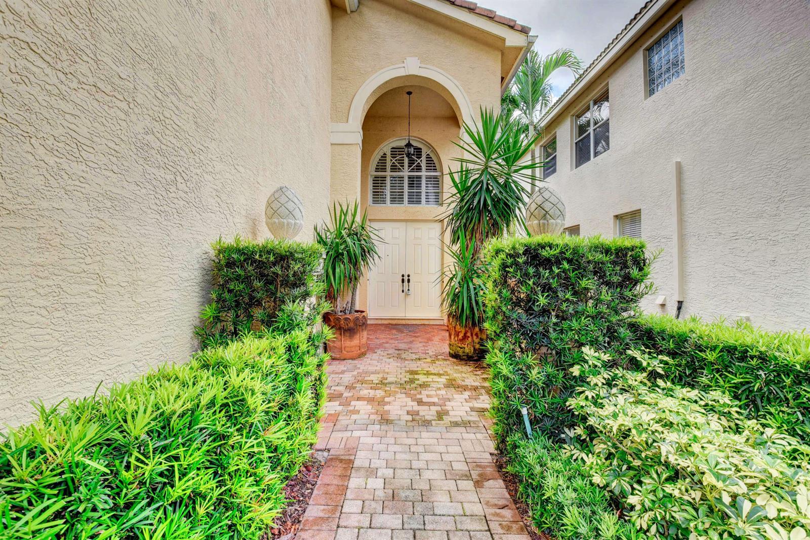 8957 Sandy Crest Lane, Boynton Beach FL 33473 photo 3