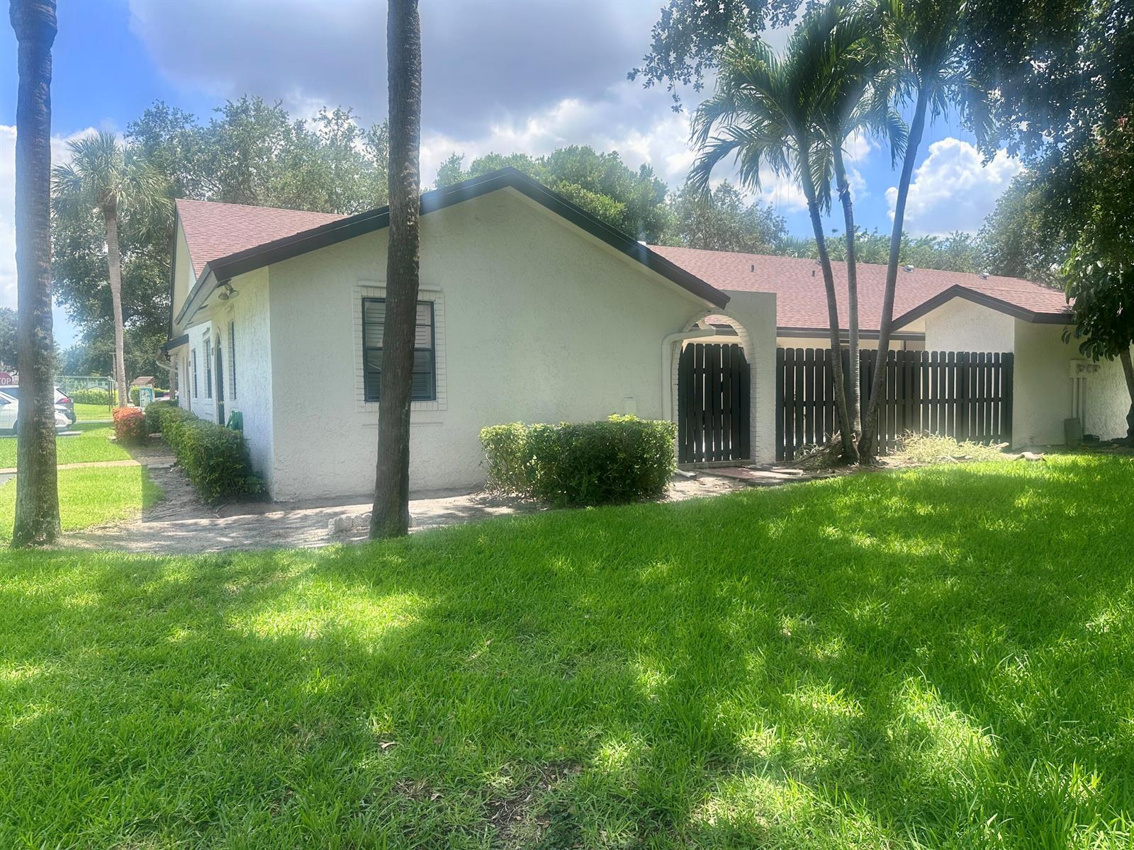 23343 SW 54th Way # A, Boca Raton FL 33433 photo 2