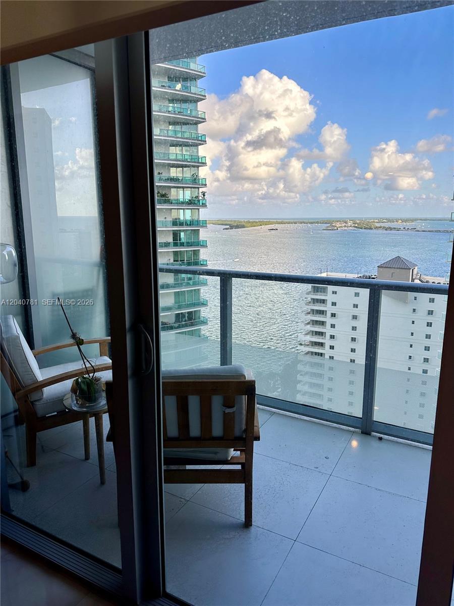 1300 Brickell Bay Dr # 2106, Miami FL 33131 photo 5