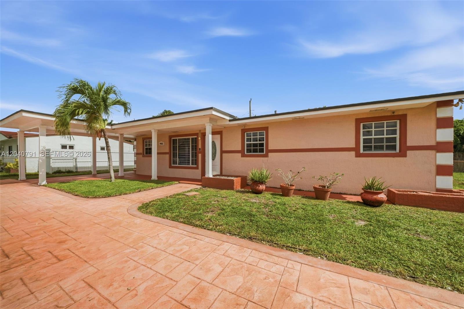 4481 NW 176th Ter, Miami Gardens FL 33055 photo 3