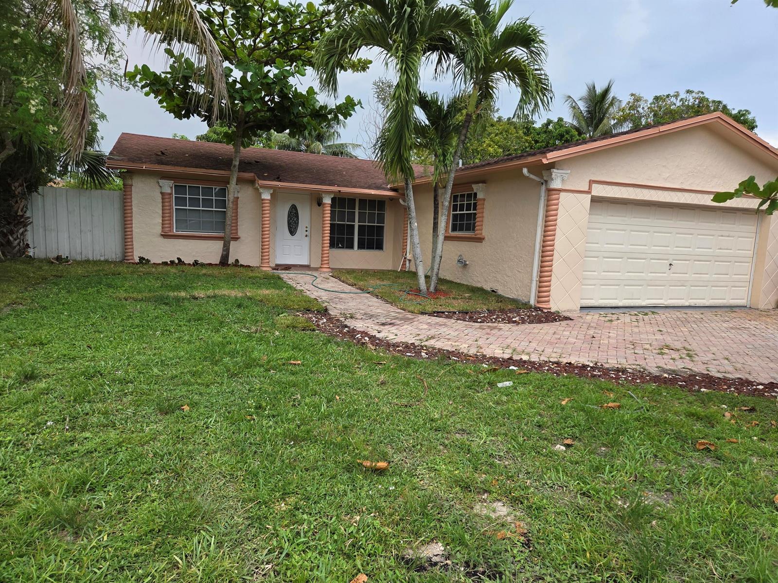 7601 Kimberly Boulevard, North Lauderdale FL 33068 photo 2