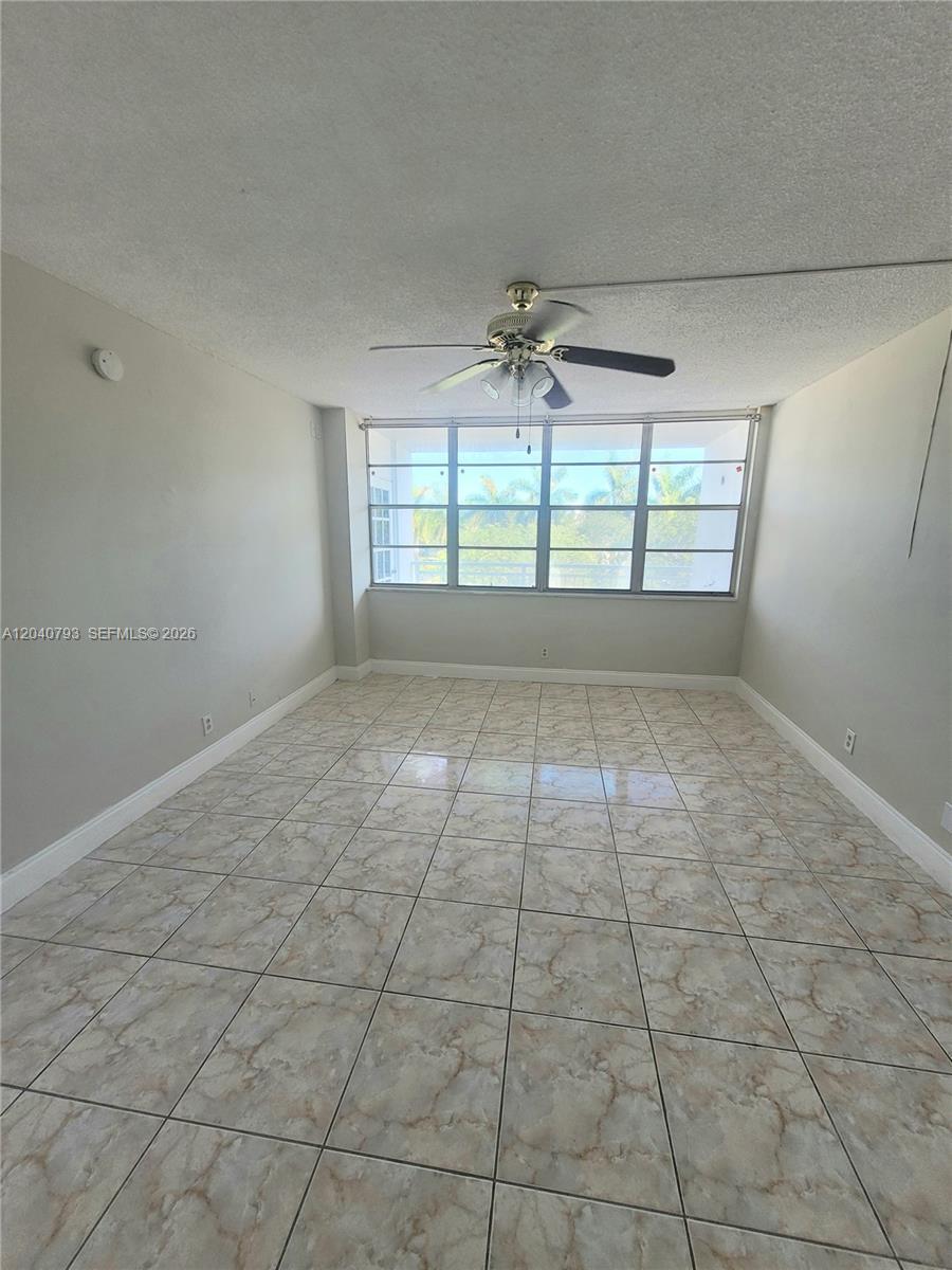 2025 NE 164th St # 319, North Miami Beach FL 33162 photo 3