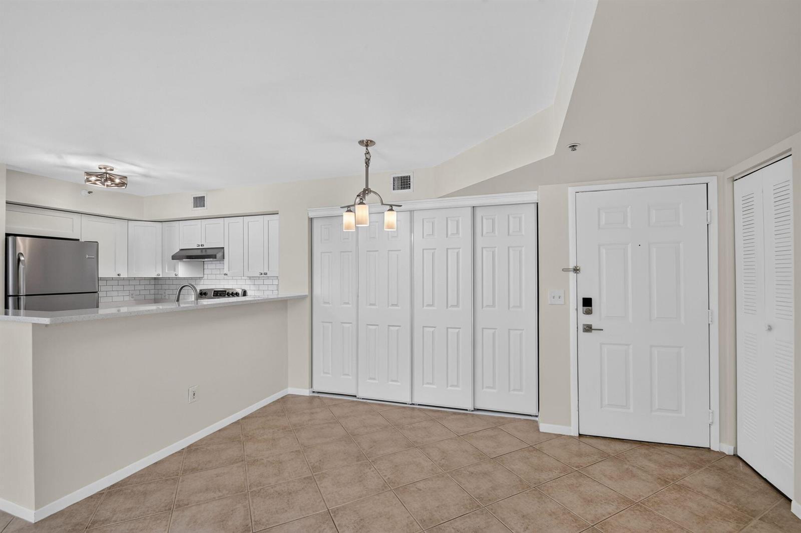 107 Yacht Club Way # 208, Hypoluxo FL 33462 photo 3
