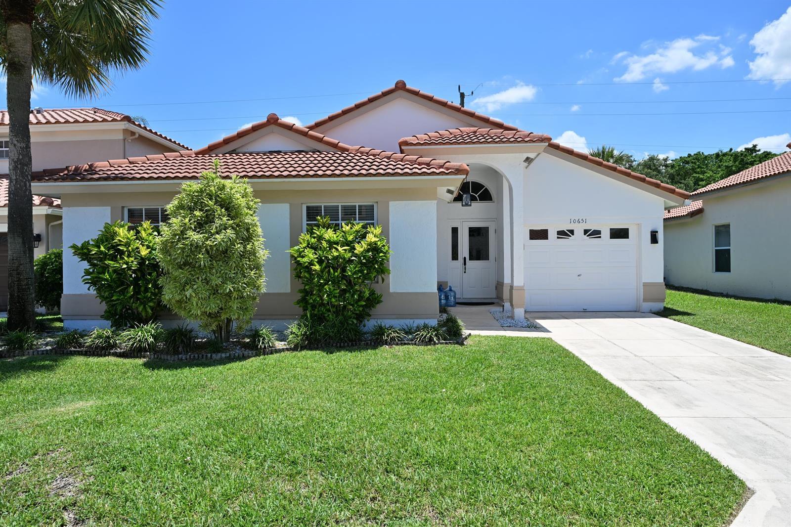 10651 Buttonwood Lake Drive, Boca Raton FL 33498