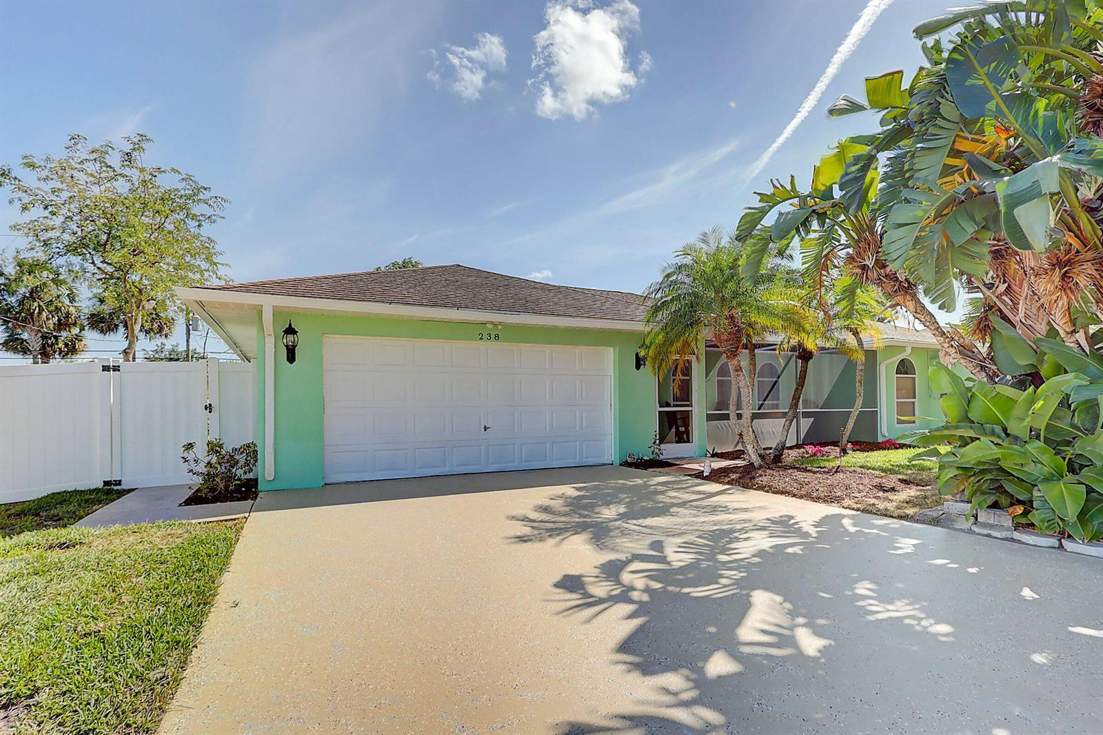 238 SW Grove, Port St. Lucie FL 34983