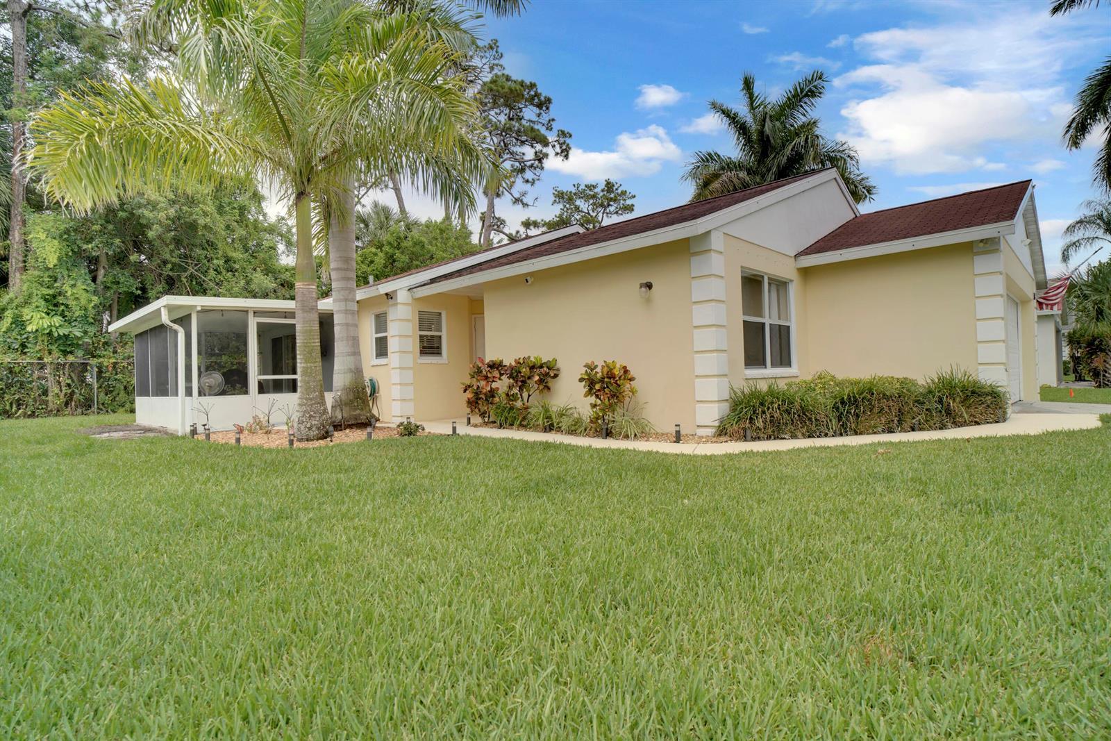 1238 Pine Sage Circle, West Palm Beach FL 33409 photo 2