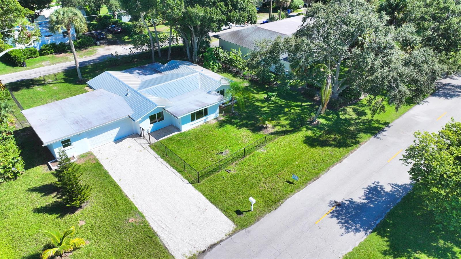 768 22nd Place # A, Vero Beach FL 32960 photo 2