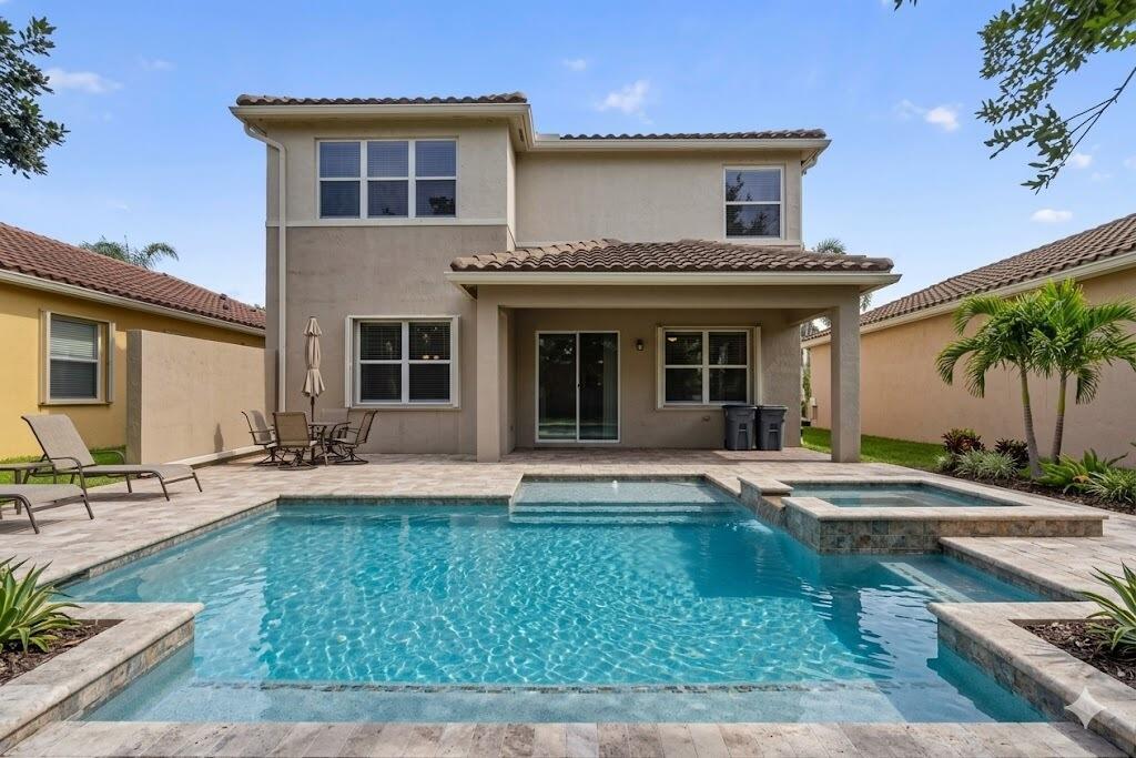 8135 Cantabria Falls Drive, Boynton Beach FL 33473 photo 3