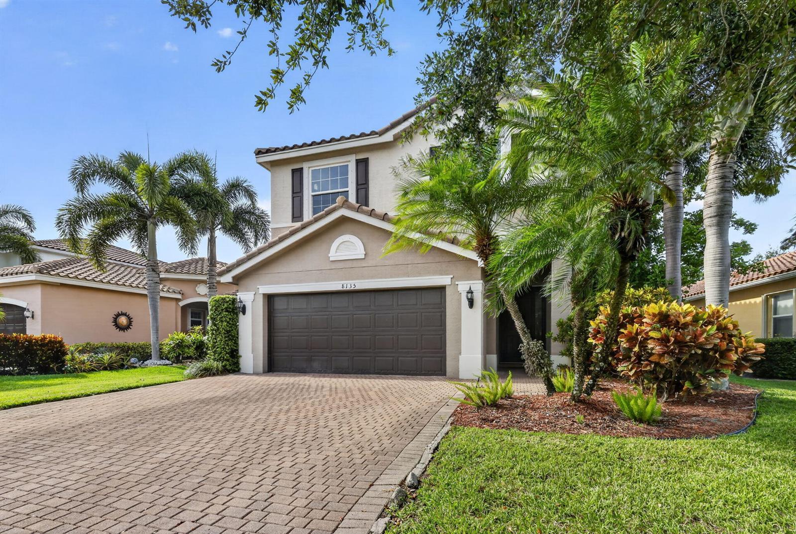 8135 Cantabria Falls Drive, Boynton Beach FL 33473 photo 4