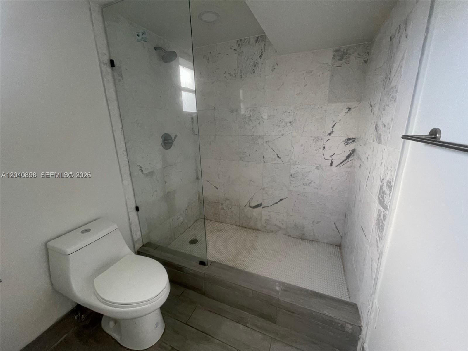 1865 NW 16th St # 1, Miami FL 33125 photo 5