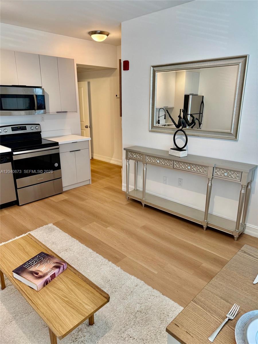 611 11th St # 104, Miami Beach FL 33139 photo 5