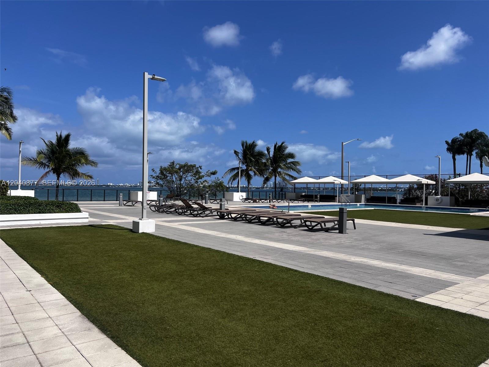 600 NE 36 # 1706, Miami FL 33137 photo 2