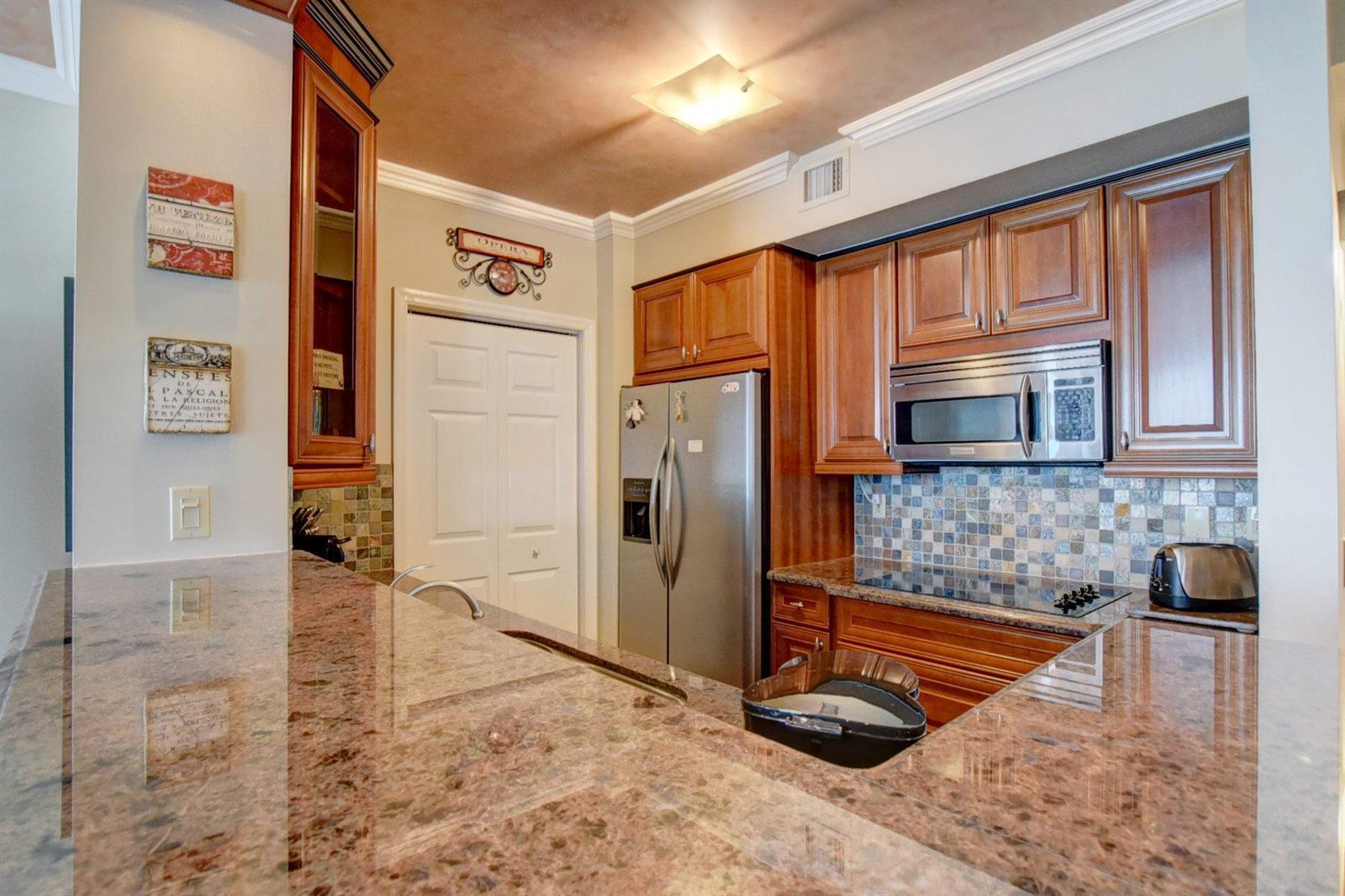 780 S Sapodilla Avenue S # 401, West Palm Beach FL 33401 photo 3