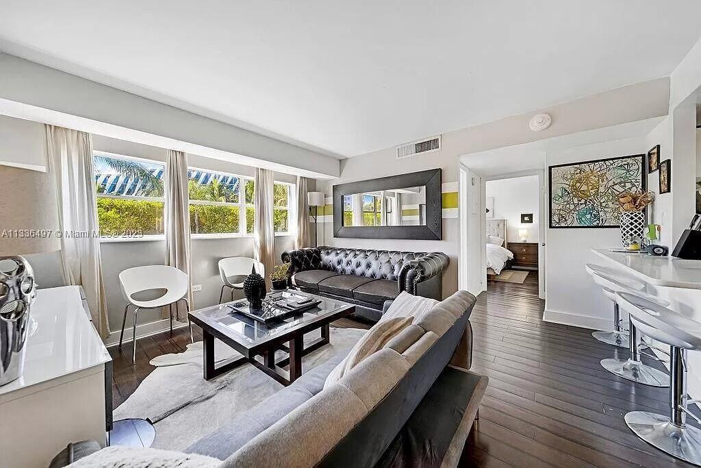 1881 Washington Avenue # 2g, Miami Beach FL 33139 photo 5