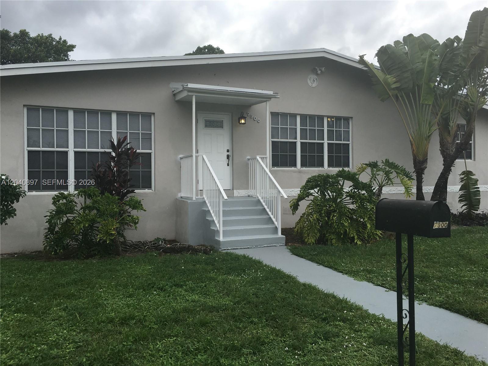 7900 SW 22nd St, Miami FL 33155