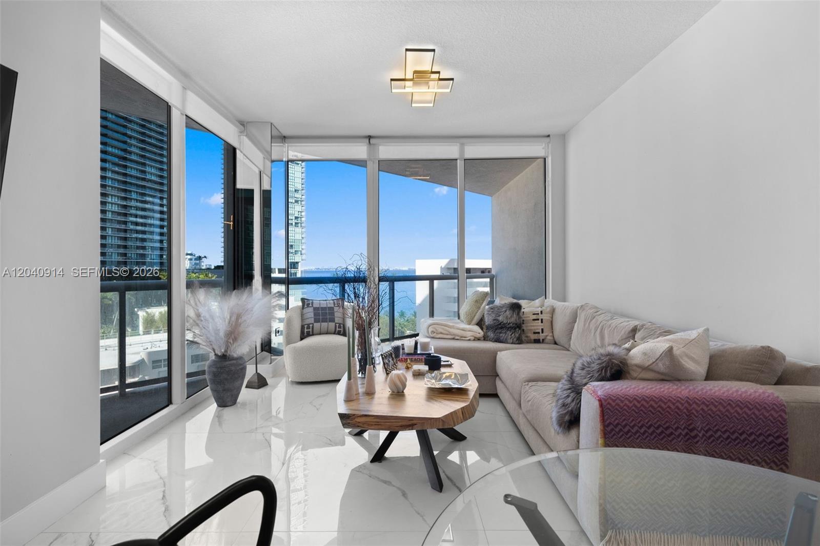 480 NE 30th St # 904, Miami FL 33137 photo 3